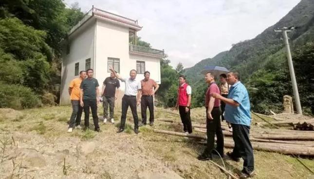 灌陽(yáng)|專(zhuān)家為地質(zhì)災(zāi)害防治&ldquo;把脈開(kāi)方&rdquo;