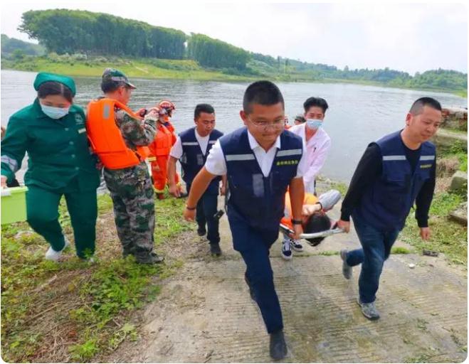 &ldquo;汛&rdquo;速行動(dòng)，以練筑防|自貢市大安區(qū)開(kāi)展防汛綜合應(yīng)急演練
